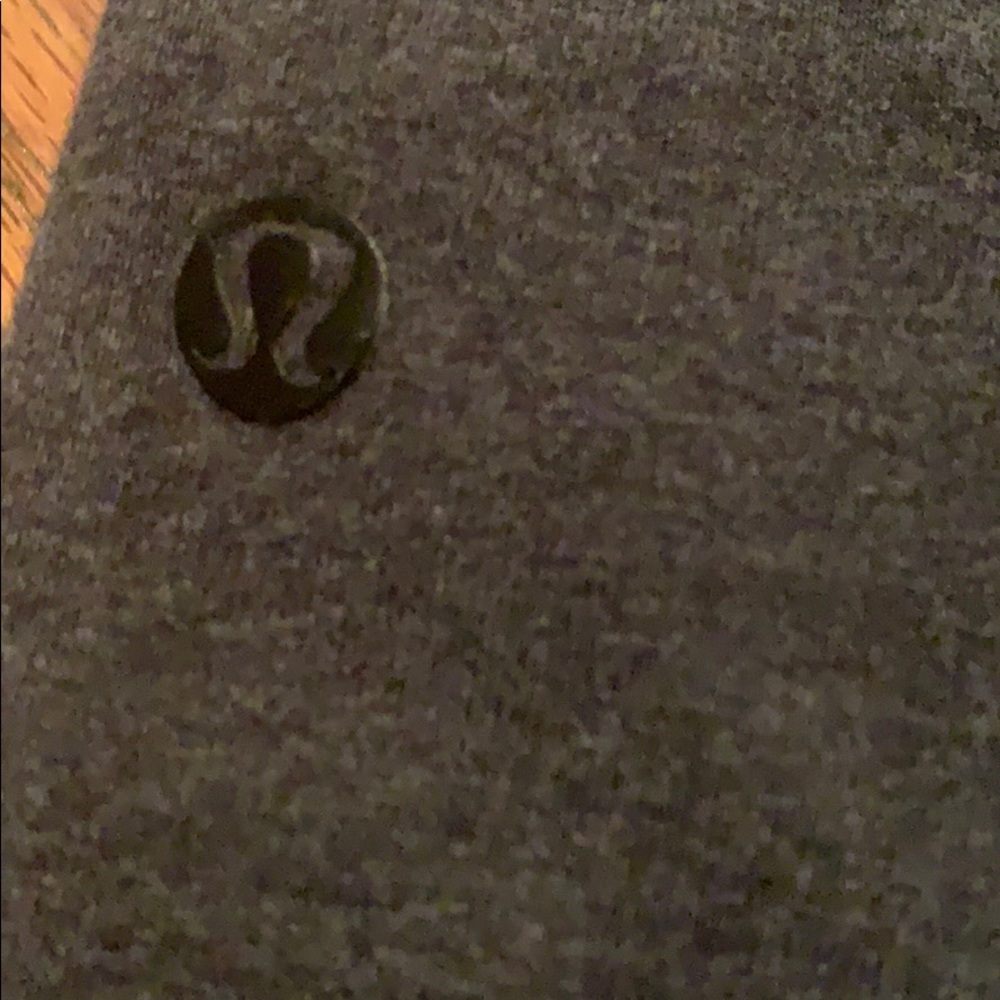 Lululemon gray leggings!